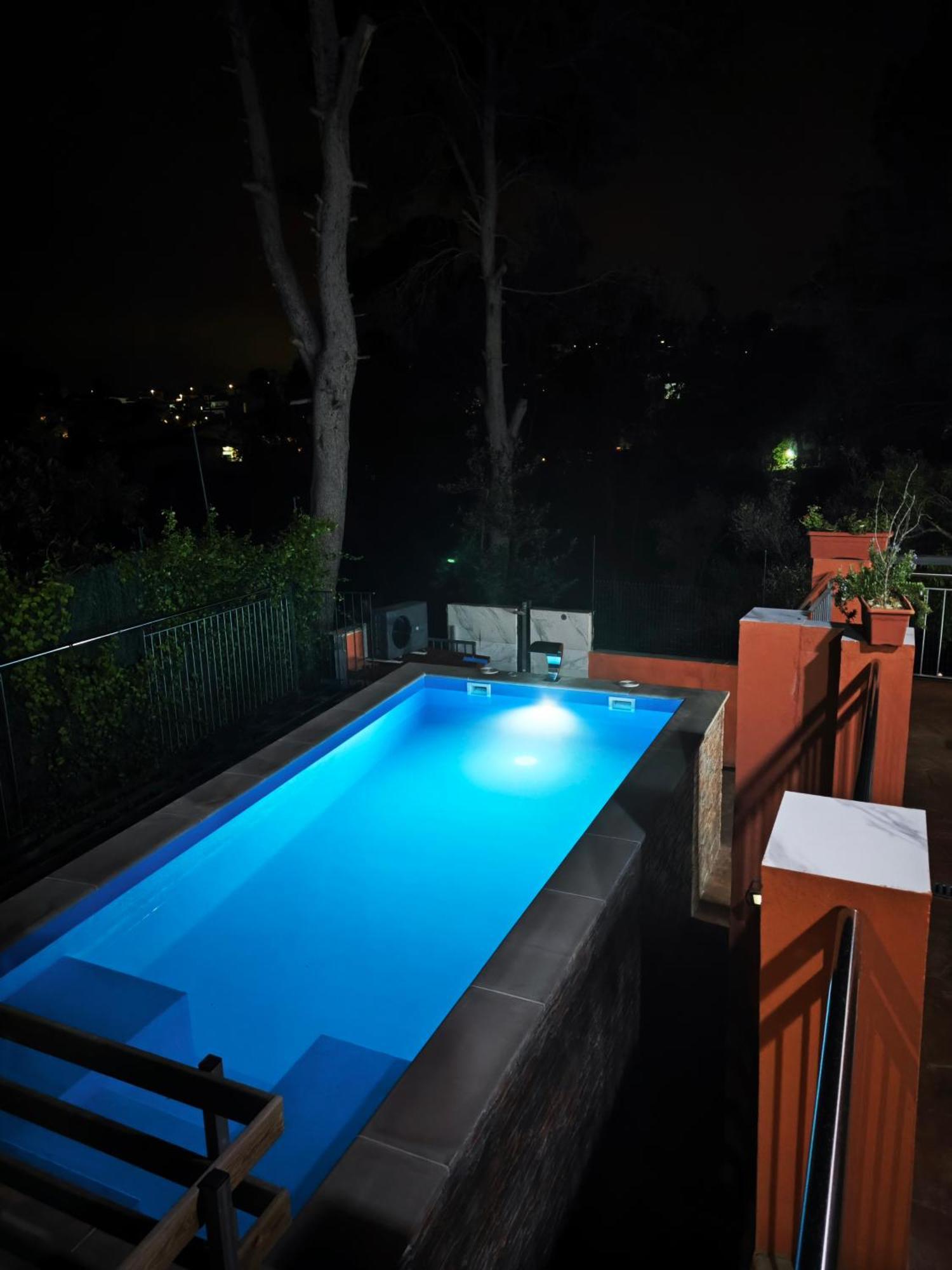 Relax House Barcelone Villa Sant Esteve Sesrovires Eksteriør billede